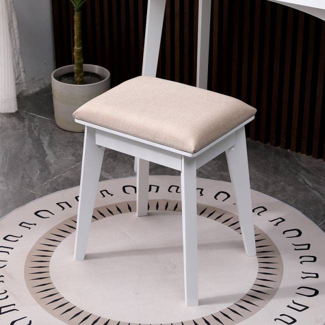 Туалетный столик CZ20