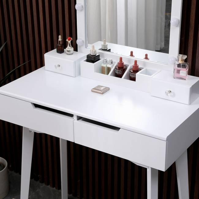 Туалетный столик CZ20