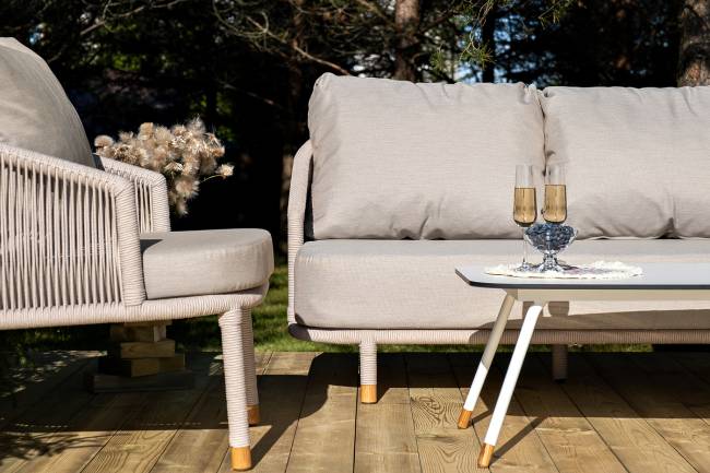 "Верона" лаунж-зона 5-местная плетеная из роупа (веревки), каркас алюминиевый белый, роуп бежевый "Верона" лаунж-зона 5-местная плетеная из роупа (веревки), каркас алюминиевый белый, роуп бежевый