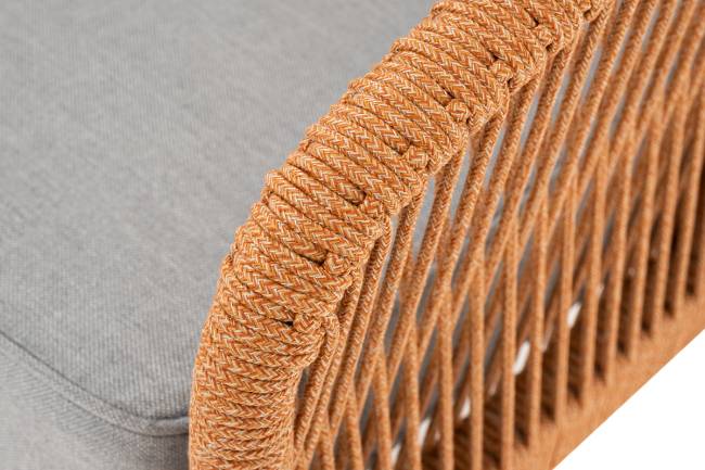 "Канны" диван 2-местный плетеный из роупа, каркас алюминий светло-серый (RAL7035) муар, роуп оранжевый меланж круглый, ткань светло-серая "Канны" диван 2-местный плетеный из роупа, каркас алюминий светло-серый (RAL7035) муар, роуп оранжевый меланж круглый, ткань светло-серая