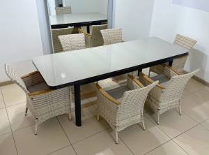 LUDWIG + AMELIA обеденный комплект бежевого цвета LUDWIG + AMELIA обеденный комплект бежевого цвета