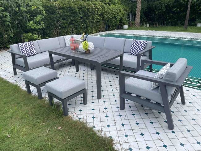 Угловой диван из алюминия Graphite