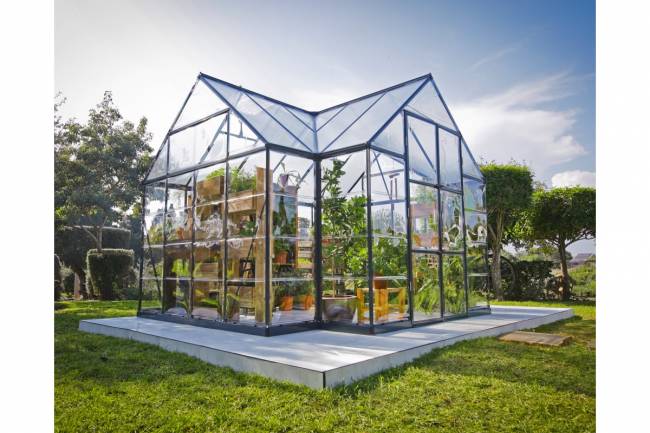 Теплица с прозрачным остеклением VICTORY ORANGERY GARDEN CHALET 10x12