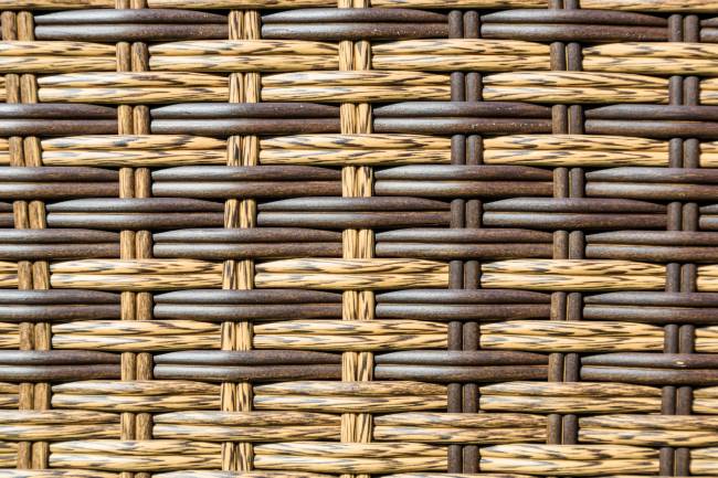 Обеденный комплект FIONA из искусственного ротанга в коричневом цвете Обеденный комплект FIONA из искусственного ротанга в коричневом цвете