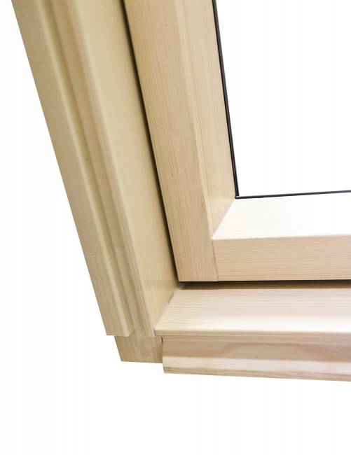 Деревянное мансардное окно FTP-V P2 со среднеповоротным открыванием Деревянное мансардное окно FTP-V P2 со среднеповоротным открыванием